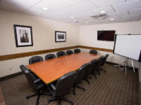 Service Plus Inns & Suites Drayton Valley Hotels in Drayton Valley