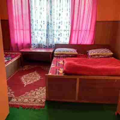 Salakha Homestay Rooms