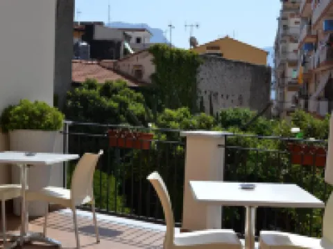 Palazzo Ducale Suites Hoteles en Monreale