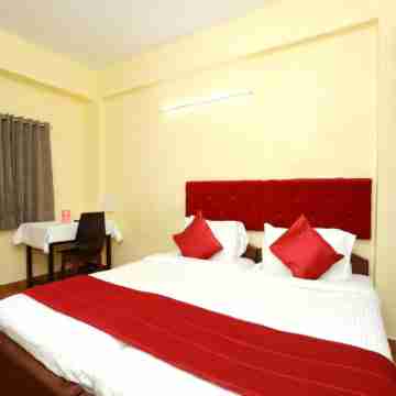 Hotel Green Plaza Rooms