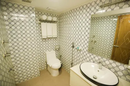 Hotel Shuktara Dhaka Отели рядом с достопримечательностью «Даккский университет»