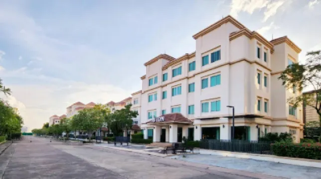 Avion Hotel - Near to Suvarnabhumi Hotels near KMITL Lifelong Learning Center