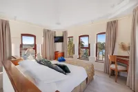 Hotel Ciutat Jardi - Mountain view