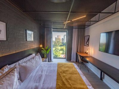 Fulton Business Luxury Hotel