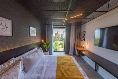 Fulton Business Luxury Hotel Hotels near Fish and Garden