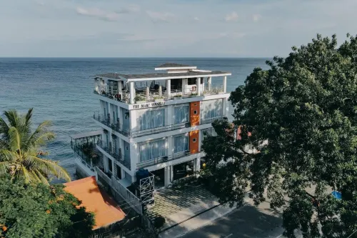 The Marc Vannelli Oslob