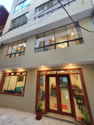 LUZ 花園酒店 酒店