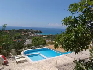 Kolokotronis Hotel & Spa