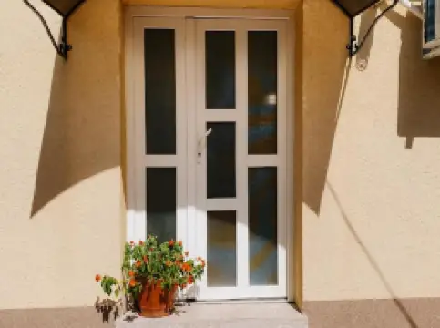 Cozy 2-Bedroom Boho-Themed Home