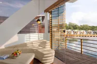 Bolagala Agro Floating Resort - parking