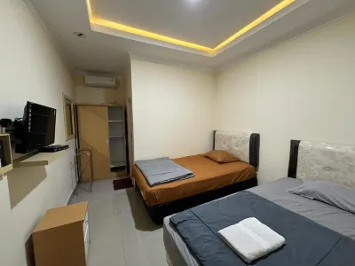 Omah Belimbing Near Abm Malang Mitra RedDoorz Hotels in Blimbing Subdistrict