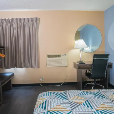 Motel 6 Litchfield, IL
