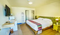The Siesta Motel