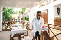 Karibu Beach Resort - breakfast