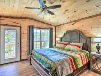 Trenton Cabin: Panoramic Lake Views Hotels in Dade County