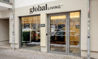 Global Living I The Graf - East Side Gallery