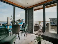 Harbour Lodge at Uitgeestermeer View - 3-Star