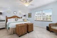 Siesta Key Inn - Parkplatz