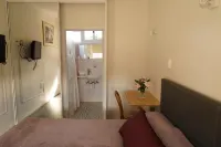 Country Motor Inn Hotels in Singleton