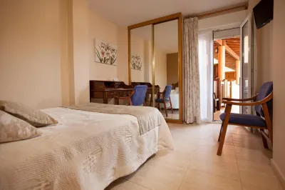 Hotel El Refugio 3 Estrellas