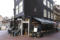 Hotel Corner House