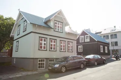 Old Charm Reykjavik Apartments Отели рядом с достопримечательностью «Национальный музей Исландии»