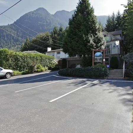 Evergreen Bed & Breakfast