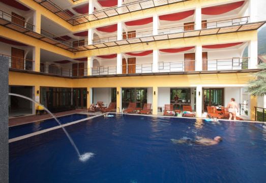 코끼리와 함께 하는 체험