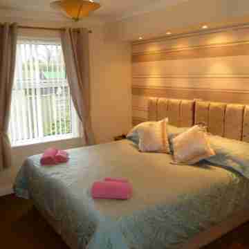 Greenlaw Guest House Rooms
