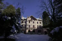 Hotel la Font Vineuse & Spa Hotels in Saint-Pierre-d'Argençon