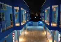 Residence MaryHouse - Free Breakfast and Taxi from Airport Hotels in Cotonou