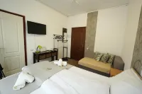Gasthof Sara Hotels in Saliste