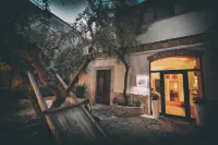 Corte Cairoli B&B and Suite Hotel a Sannicandro di Bari