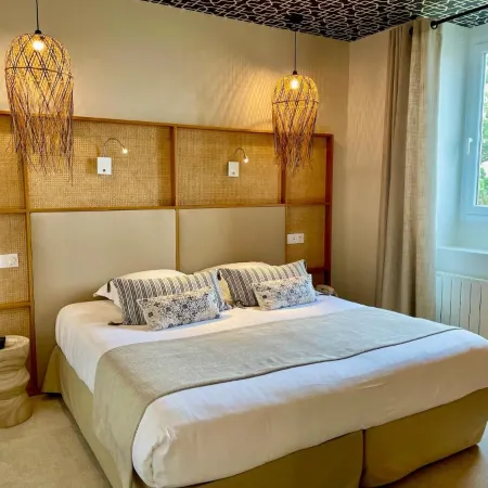 Hôtel les Costans, the Originals Relais