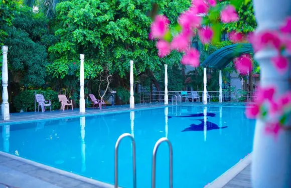 迪爾科賈夫納城酒店