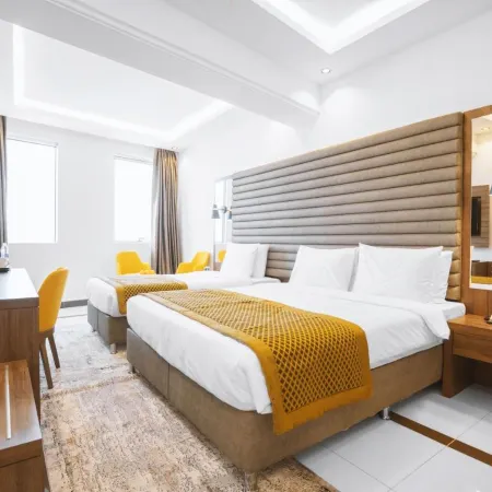 Noor Land Hotel