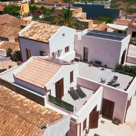 Altavilla Boutique Holidays House