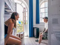 Maze Backpackers - Gold Coast Hotels near Infinity Attraction