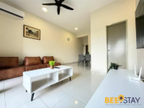 Youth City Residence Family Suite KLIA AEON Mall Nilai USIM