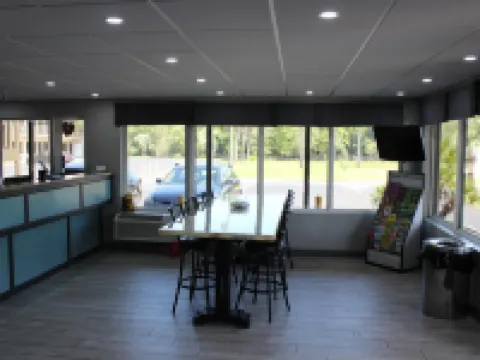 Riverfront Inn Conway Hotels in Conway