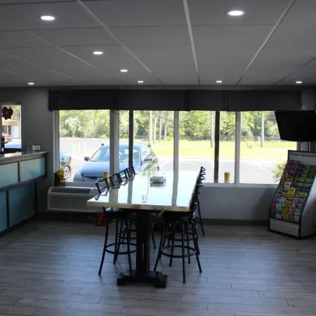 Riverfront Inn Conway