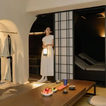 Cave Ryokan Hotel by Aank Sungshin Women's Univ.