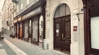Residenza le 6 A