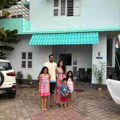 Sun n Tan Beach Home Stay Hotel Exterior