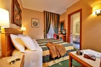 Colonna Hotel - Bãi đậu xe