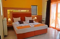 Shine Studios Hotels in Petra