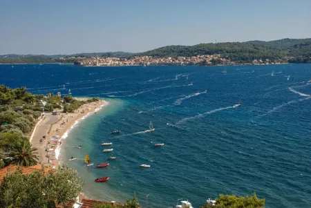 Lulak Studio Apartments Отели рядом с достопримечательностью «FKK»