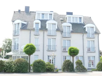 Hotel Friesenhof Hotels in der Nähe von ARRIBA Erlebnisbad & Saunadorf