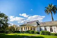 Chateau Yering Hotels in Yering