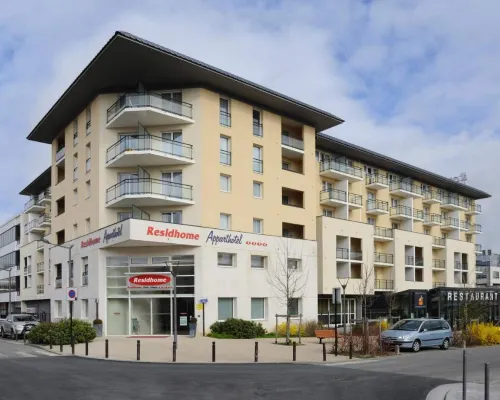 Residhome Paris-Massy Hotels in Massy